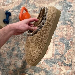 UGG Tan Shearling Slippers tazman